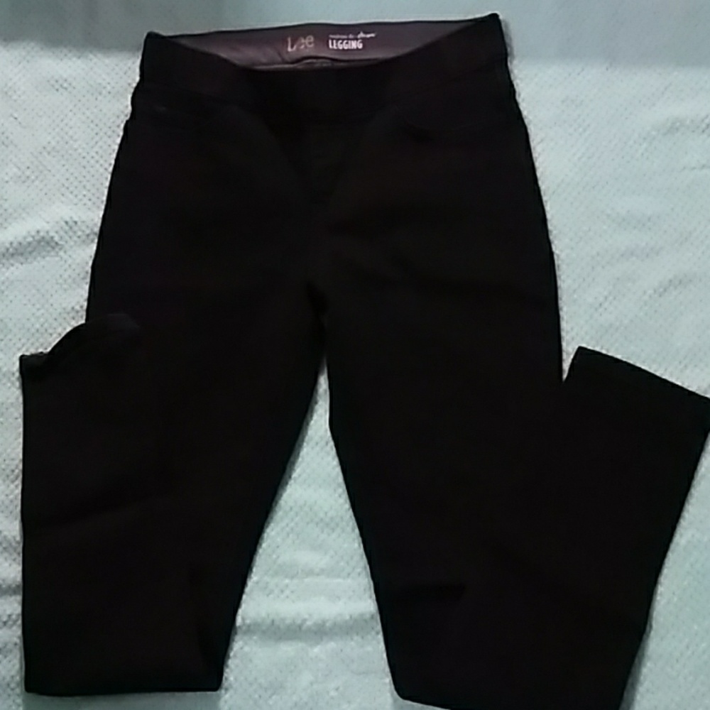 ❗️(removing soon send offers) Lee leggings